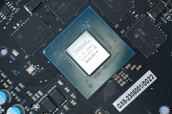 純白外殼淡雅清新！耕升RTX 4060 Ti踏雪顯卡圖賞(圖19)