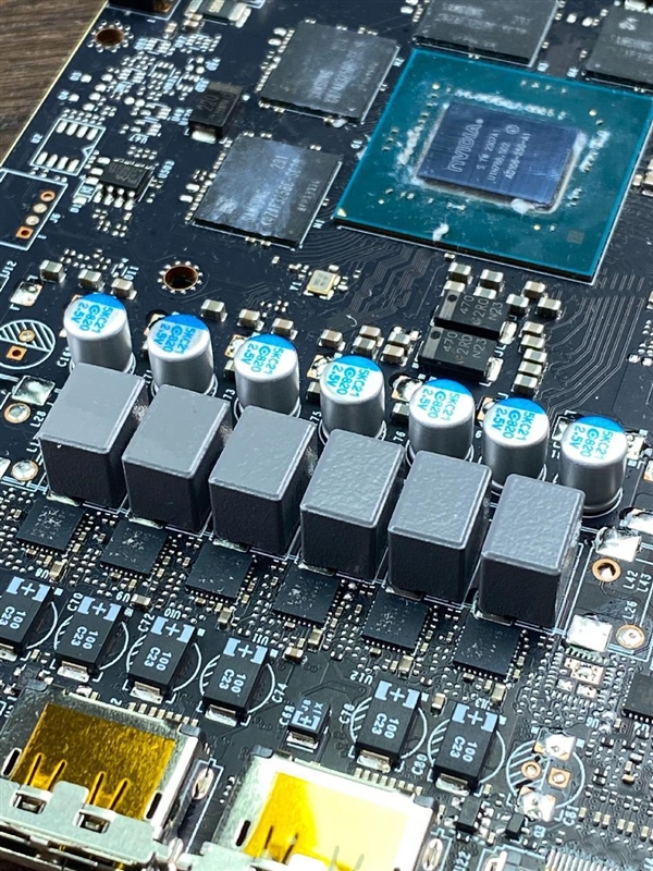 冉冉新星！耕升GeForce RTX 4060 Ti星極皓月OC+DLSS 3助力1080P光追極致體驗(yàn)！(圖12)