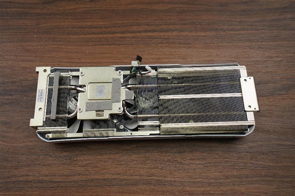 冉冉新星！耕升GeForce RTX 4060 Ti星極皓月OC+DLSS 3助力1080P光追極致體驗(yàn)！(圖16)