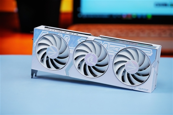 游戲、AI我全都要 618高性能RTX 40系筆記本和顯卡推薦(圖16) 游戲、AI我全都要 618高性能RTX 40系筆記本和顯卡推薦(圖16)